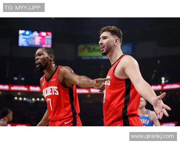 快船与雷霆激战G4争夺季后赛关键胜利的精彩对决